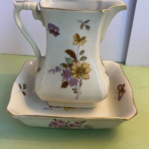 Lefton small pitcher and dish set. Floral vintage ceramic